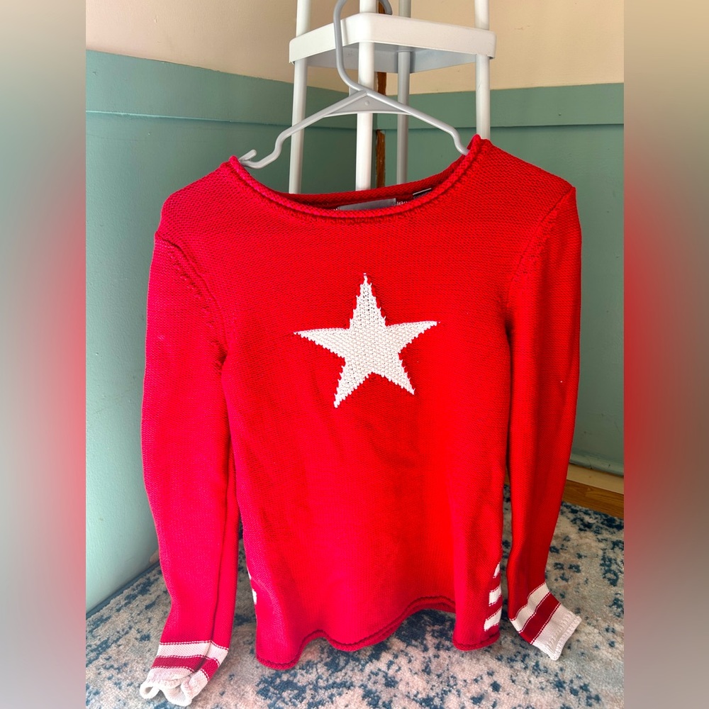 Liz Claiborne red and white sweater. Great condition